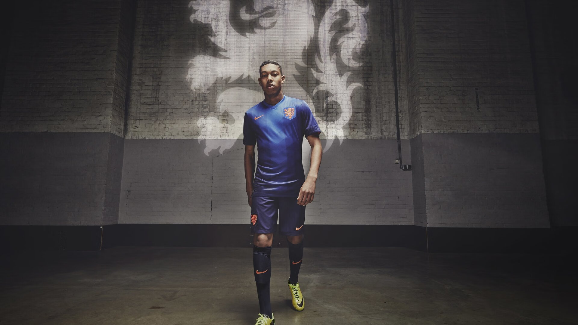 “费尔南多·比亚尔巴：橄榄球历史的见证者与创新者”