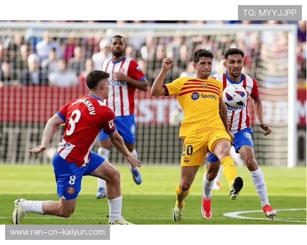 巴萨通过快速转换打出漂亮配合并得分：在转瞬之间绽放的进攻美学